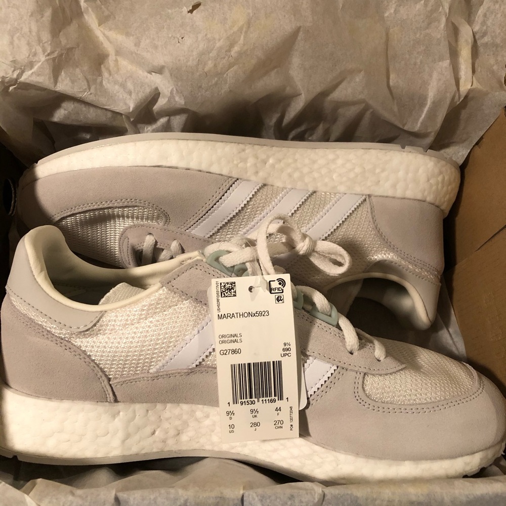 Adidas Marathonx5923 triple white colorway
